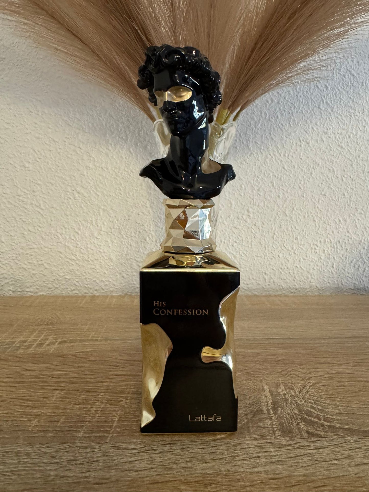 His Confession – Lattafa  Eau de Parfum Masculino (100 ml) precio por unidad